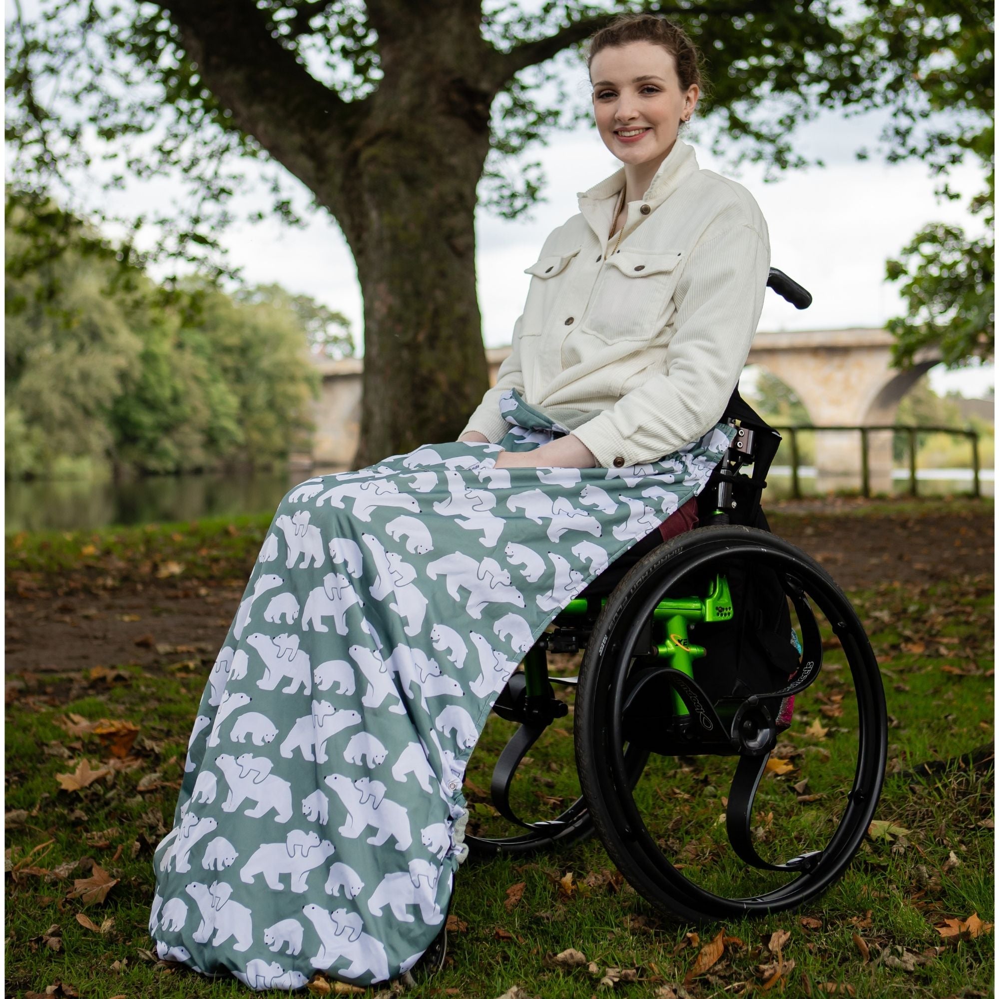 Adult Wheelchair Cosy PLUS SIZE - POLAR BEARS